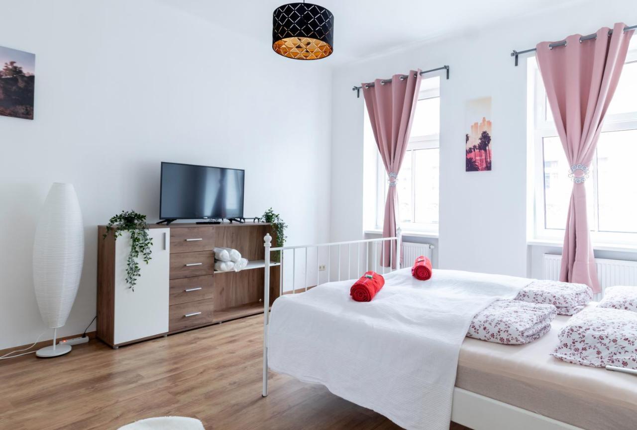 Comfortable, Specious Apartment With Inner Garden- Marzstrasse Apartments 维也纳 外观 照片